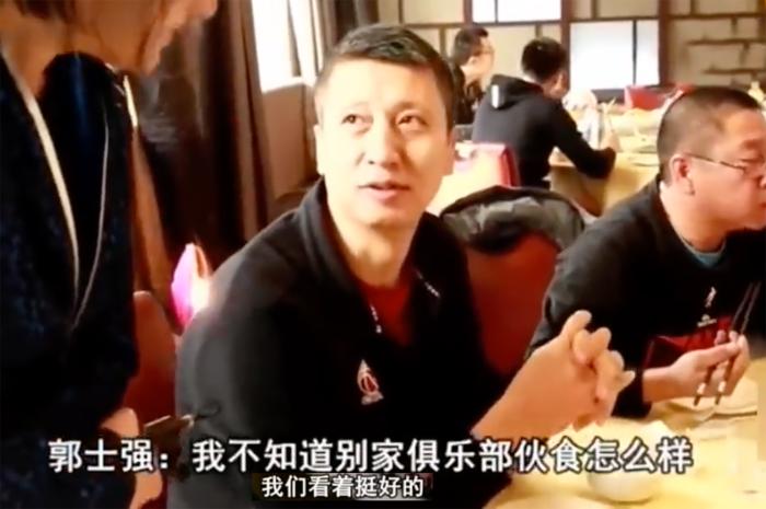 对话蹦床女神:北漂十年 东京谢幕_岁女生偷开客机