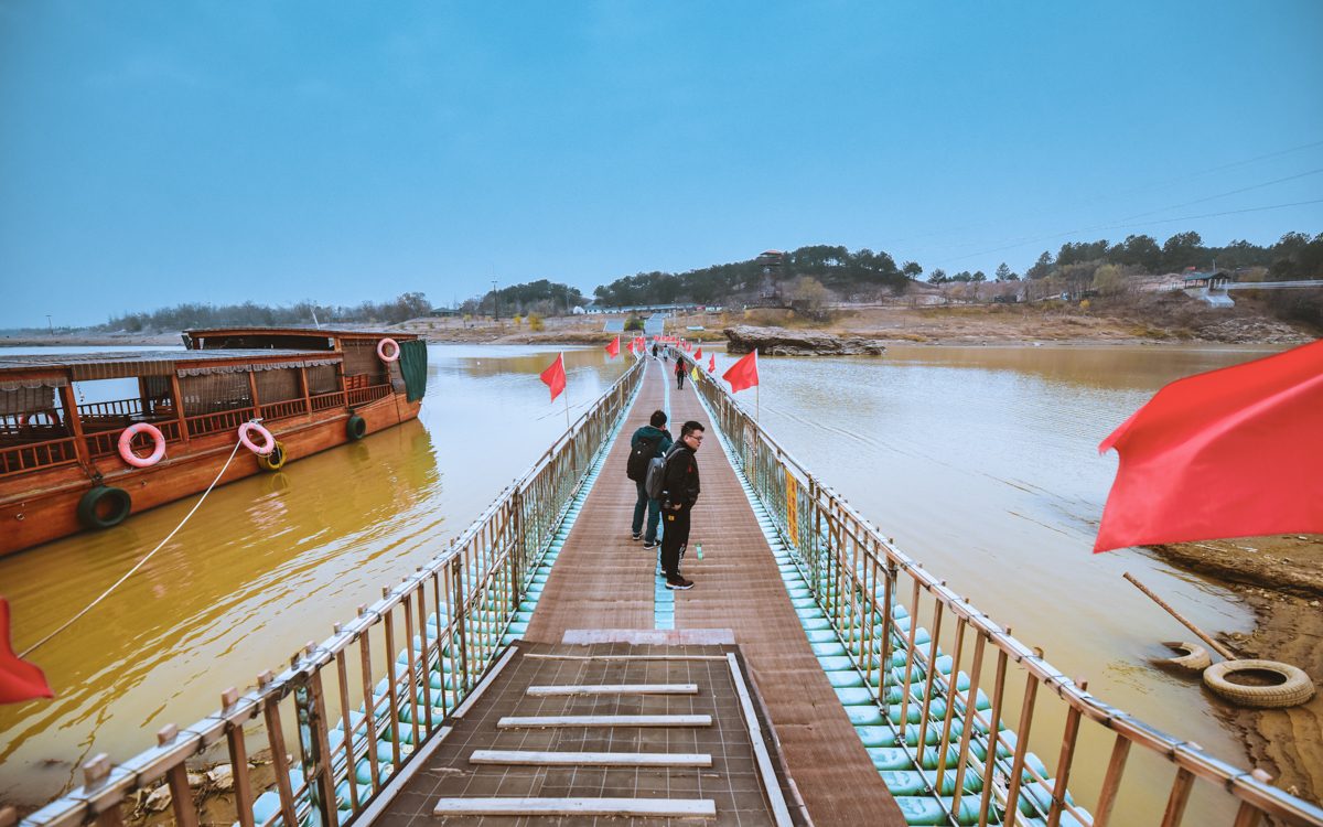 武汉最好玩的木兰水镇沙场骑马水陆两栖车赏江南秋景