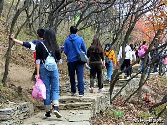 春季踏青赏花好去处,北京房山坡峰岭,秋天的红叶别有一番情致