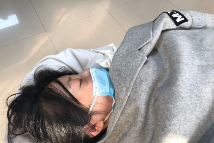 差点整容丧命?狂发性感美照博眼球,今比柳岩身材