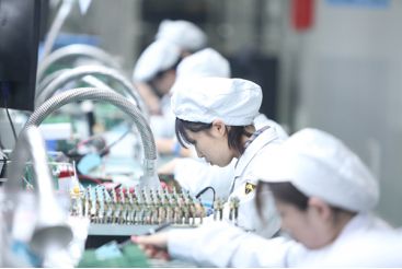 梦见遇到出殡队伍，探索梦境背后的深层含义与启示