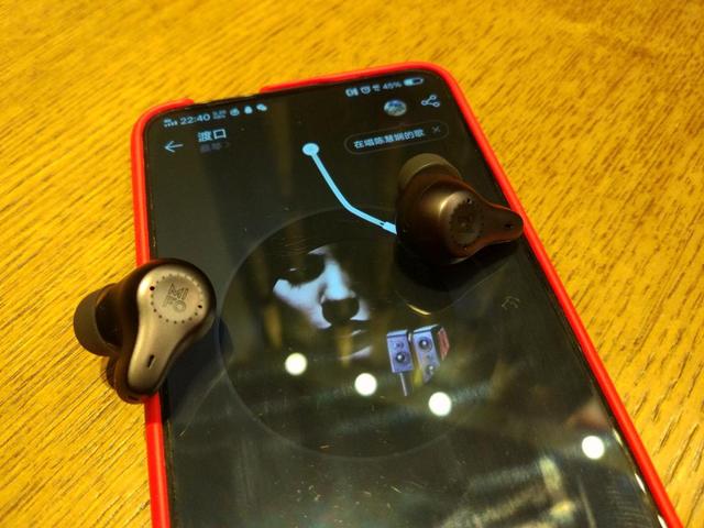 苹果AirPods Pro太贵，魔浪O7降噪耳机是不错的选择