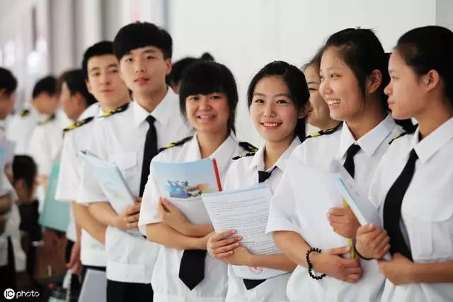 多少岁不可以读技校 eb6bec43a90f4b92ab4cf175643a0067.jpeg