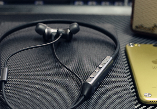 蓝牙耳机推荐性价比高超值 f93b09c4652c4b73a52b480ed3a6ce01.png