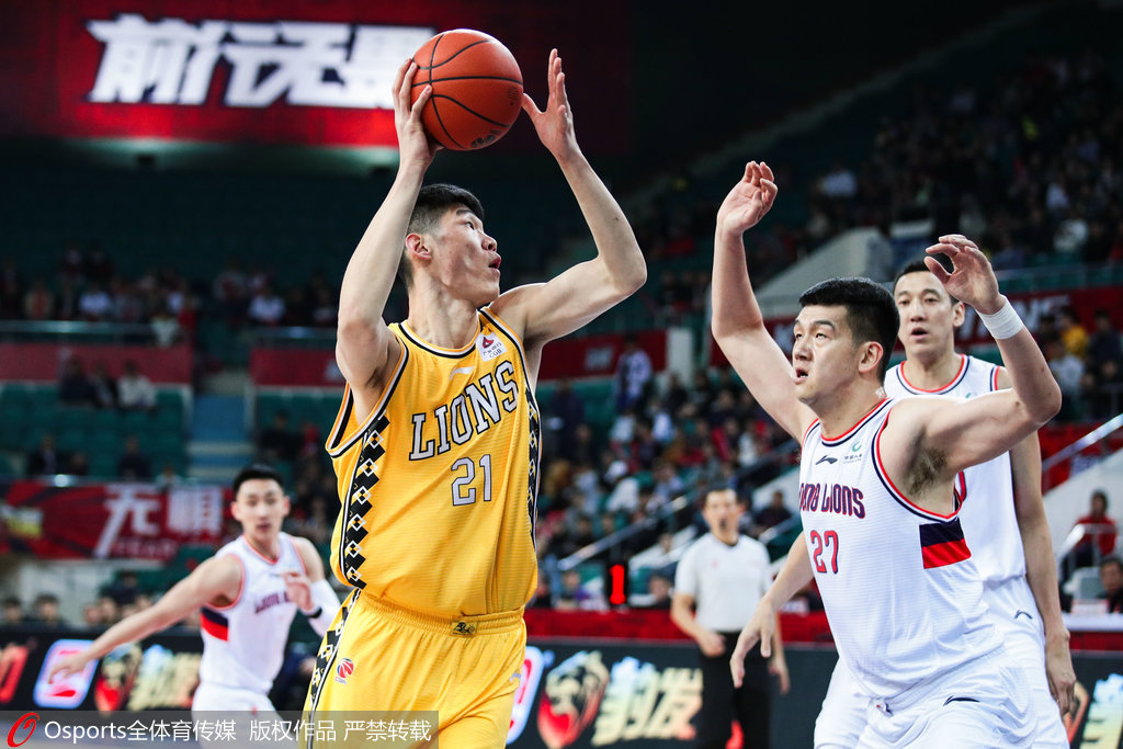 农民苦心钻研揽福彩551万 买一次彩票路上花5小时_Tsz-Hin Ng