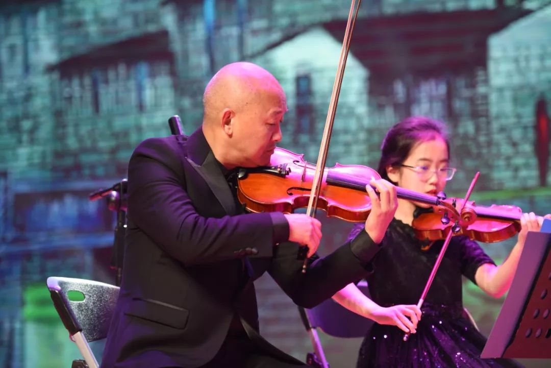 幼儿体操《哪吒传奇》表 演:棠外实验幼儿园指导教师:何燕渝,黄麟壹