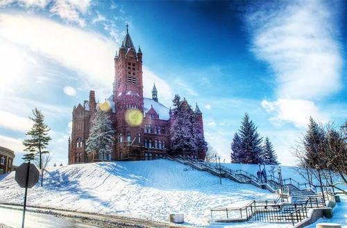 学校简介:雪城大学(syracuse university,是美国综合性研究型大学