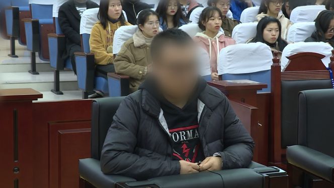 被害人口供不一致法院会怎么判_雷锋怎么画