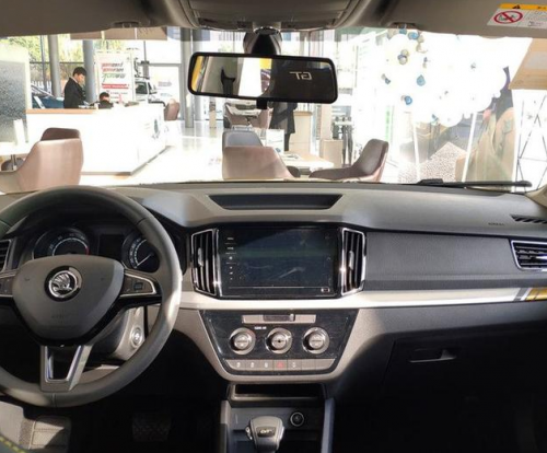 斯柯达柯米克发动机什么样子 73eb567bf8c84ebcb2a96fa14097b051.png