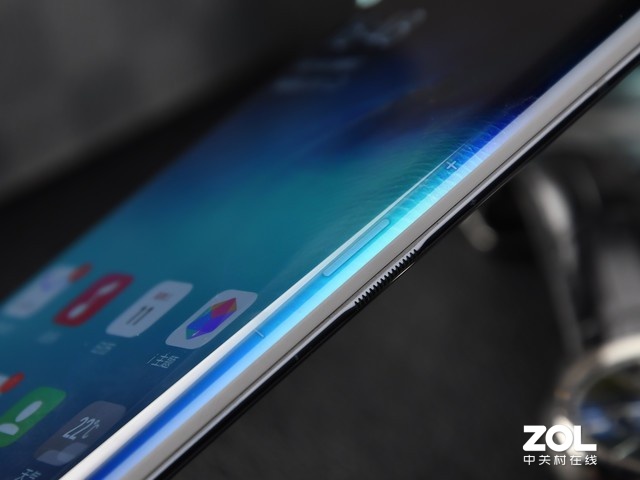 折叠快充5G四摄开炸 2019年十大手机产品盘点