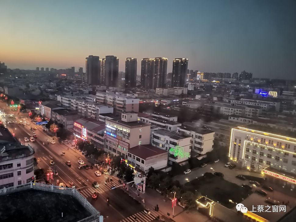 晴朗之下的上蔡夜景,太漂亮了!