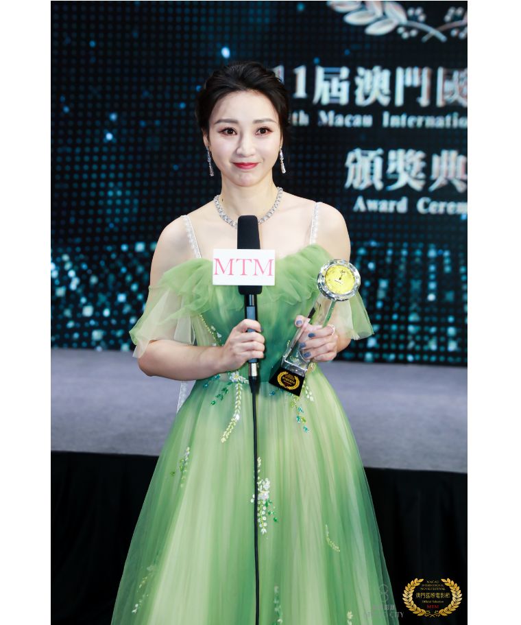 影视资讯丨柳岩斩获澳门国际电影节影后