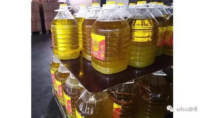 什么是精炼食用植物油 d30a25ee715e4942b60a7a9049cb2bfe.jpeg