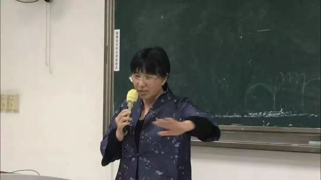 四川大学第六届卓越教学奖一等奖获得者王红教授专访