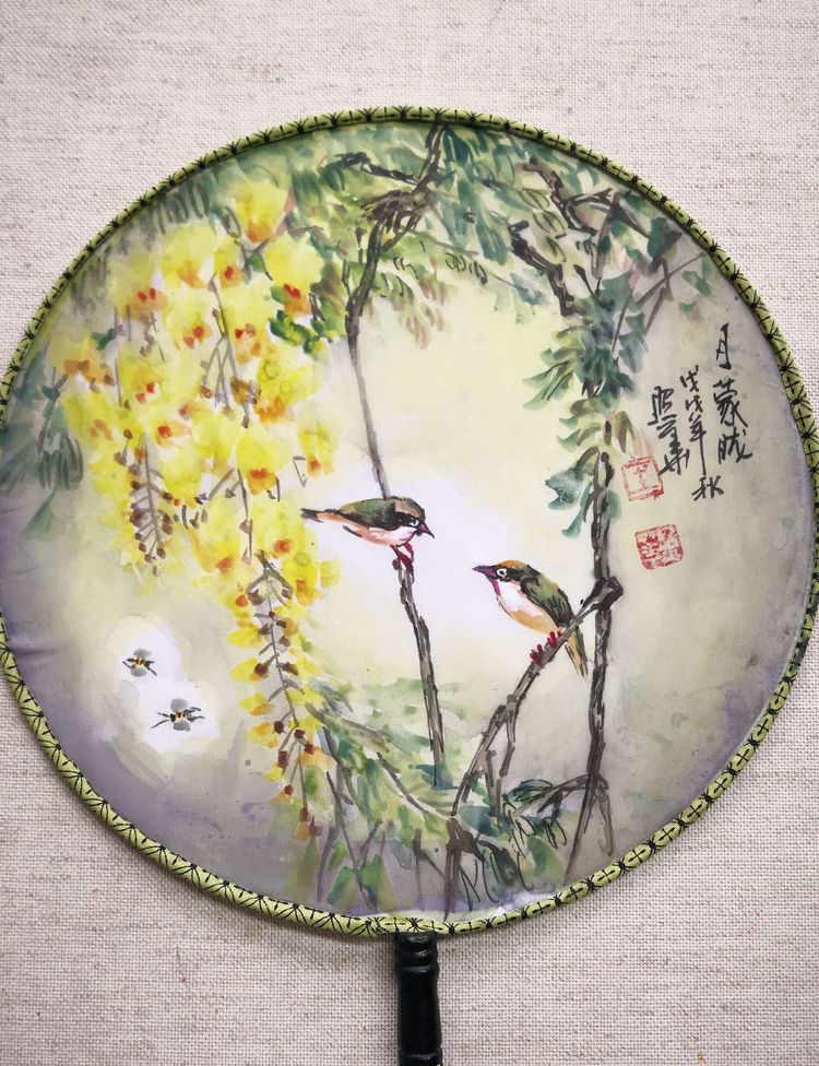 中国水墨画的迷人魅力团扇大师王照华花鸟画百扇集锦