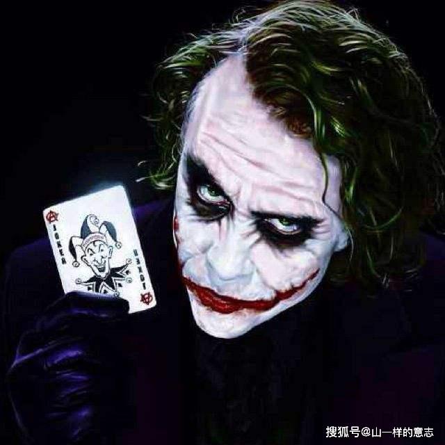 小丑的逻辑正确吗?亚瑟值得被可怜吗?《joker》深度影评