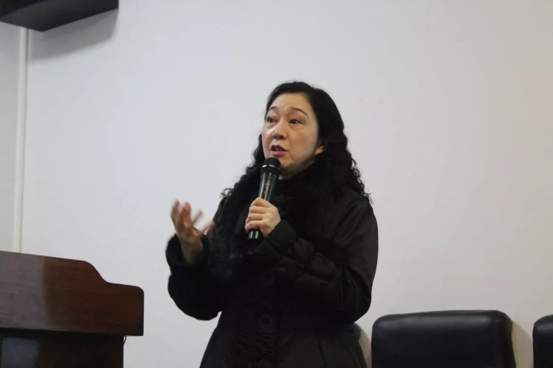 副校长,督学任小红教授为在校学生开展了一场以学生职业生涯规划为主