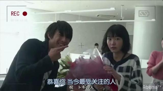 婚礼现场被社交网络爆约P视频,这片子还真敢拍