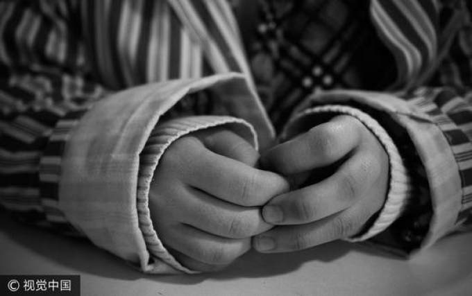 父亲为安全铁棍打死精神病儿子