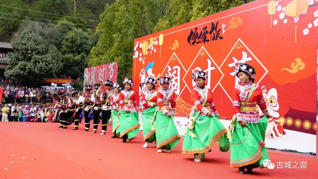 【关注】千人巡街民族舞打跳,丽江傈僳族"阔时节"盛大开幕!