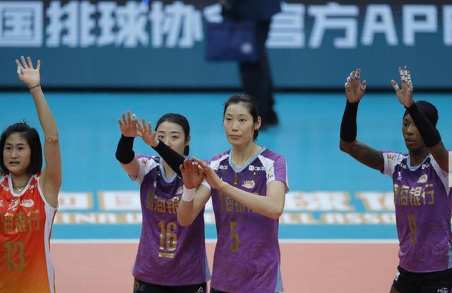 衡阳队获湘超联赛首胜 75451a6d8a914fec8b4debfcbe31c1db.jpeg