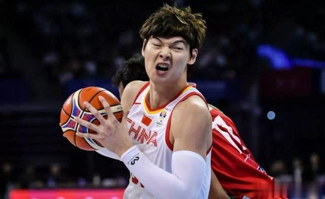球迷为何会觉得现在的nba不如cba好看?1原因成转折最关键因素