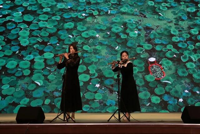 采莲竹笛二重奏曲谱_大鱼竹笛二重奏简谱