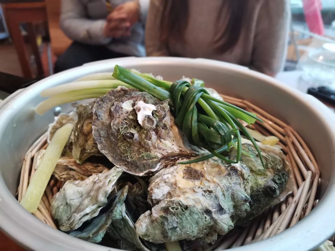 高压锅生蚝 碳烤牛油
