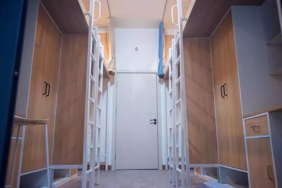 广东本科高校最豪华vs最简陋宿舍出炉,有你学校吗?