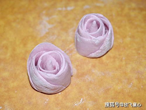 原创教你花样面食,紫薯玫瑰花馒头最简单的做法,绵软香甜,好吃营养
