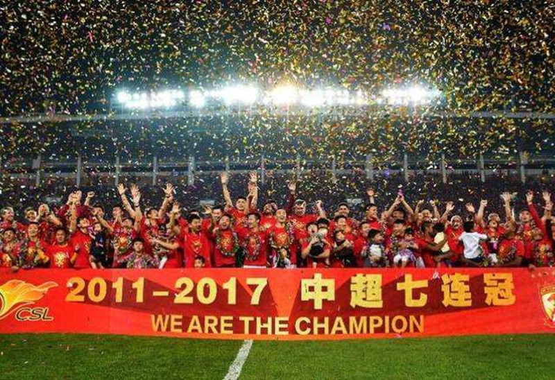 伊瓜因替补破门 尤文4-0完胜 意甲-C罗帽子戏法