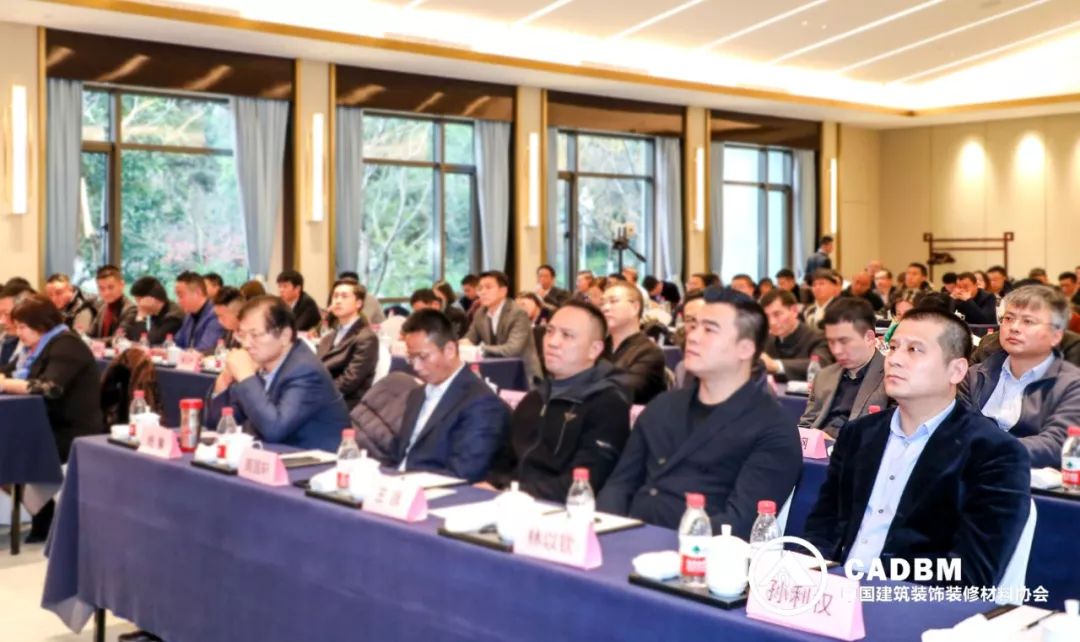 壁布品牌十大排名_墙纸墙布协会年度十大品牌榜单揭晓米兰壁纸墙布金