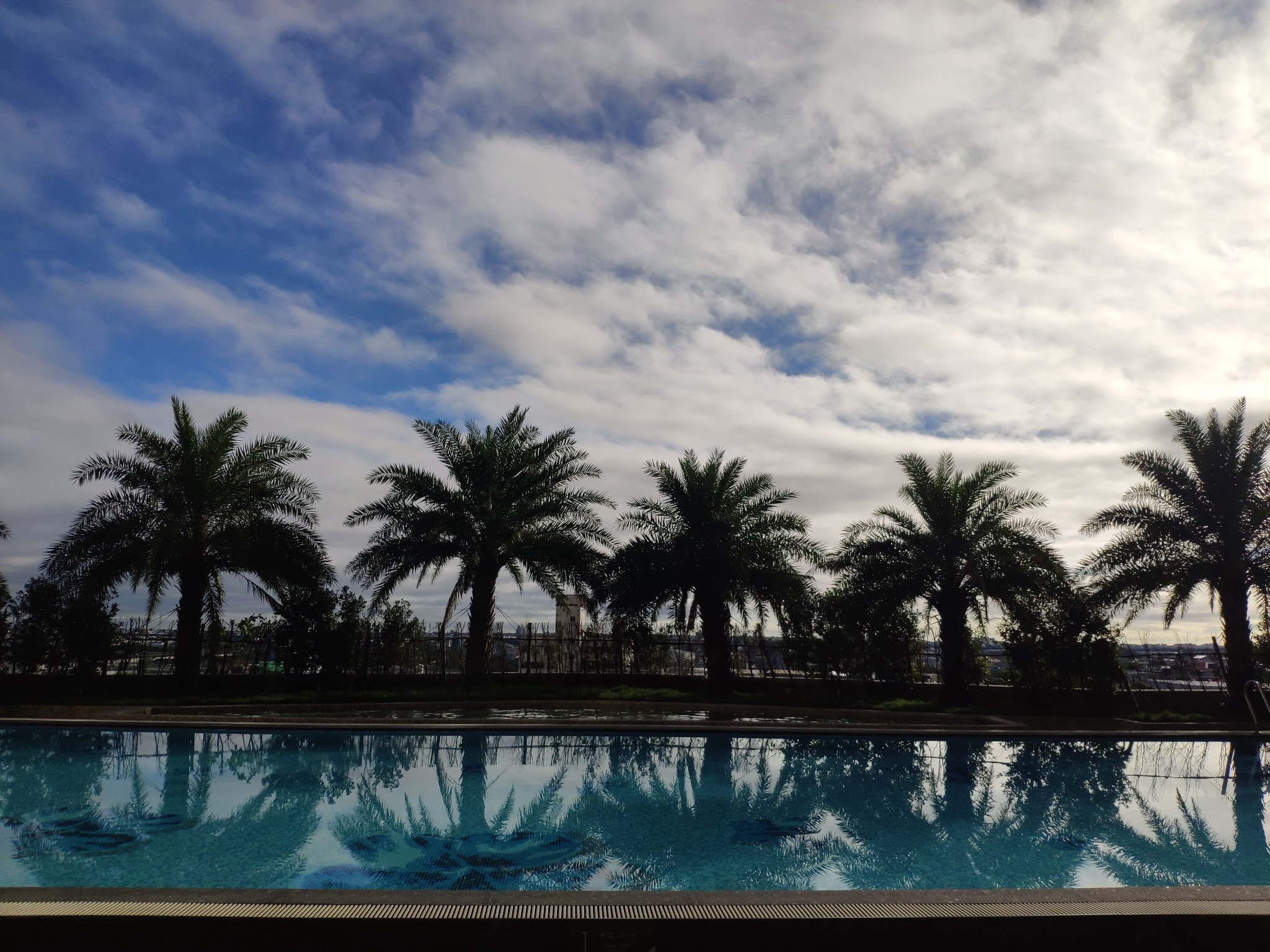 手机上怎么使用自带小组件的壁纸 f02c2c930268424aa0c4d00071c0afb6.jpeg