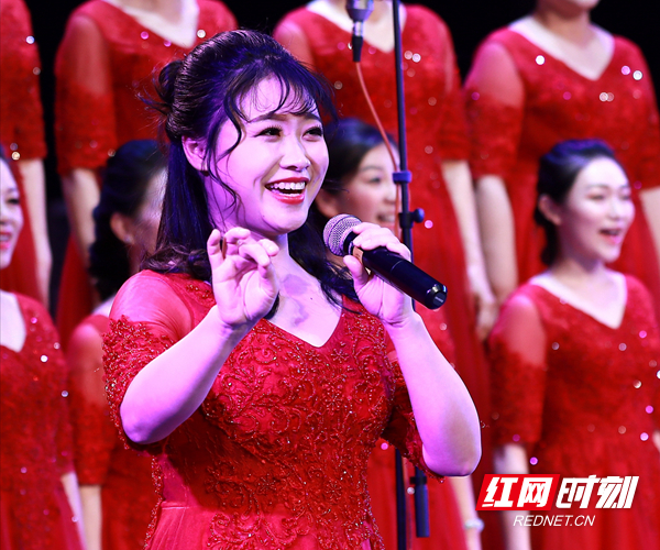 合唱雅韵经典 湖南省歌舞剧院合唱团举行新年