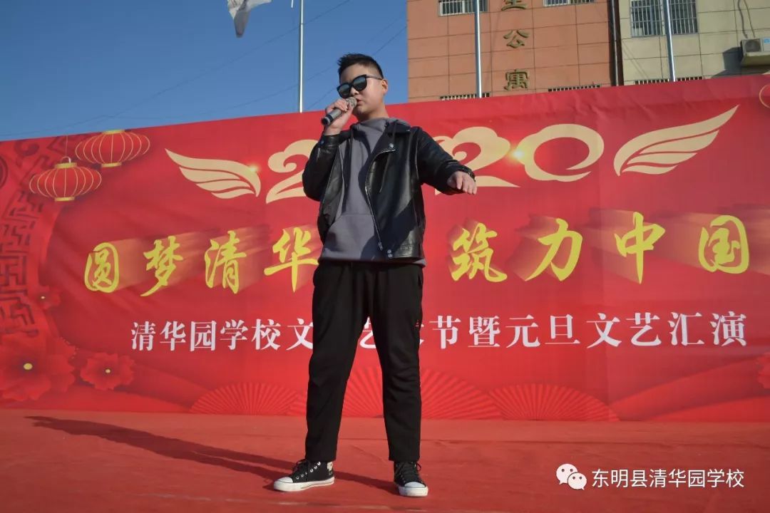 小品《竞选学生会干部》表演者:杨普宇,李建行等青春的狂想,是生命