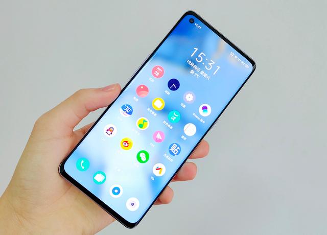 预约破纪录OPPOReno3系列成网红5G手机大V体验纷纷点赞