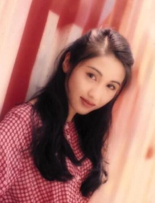 女明星年轻时,各有千秋,温碧霞饰演最美妲己,宋丹丹很