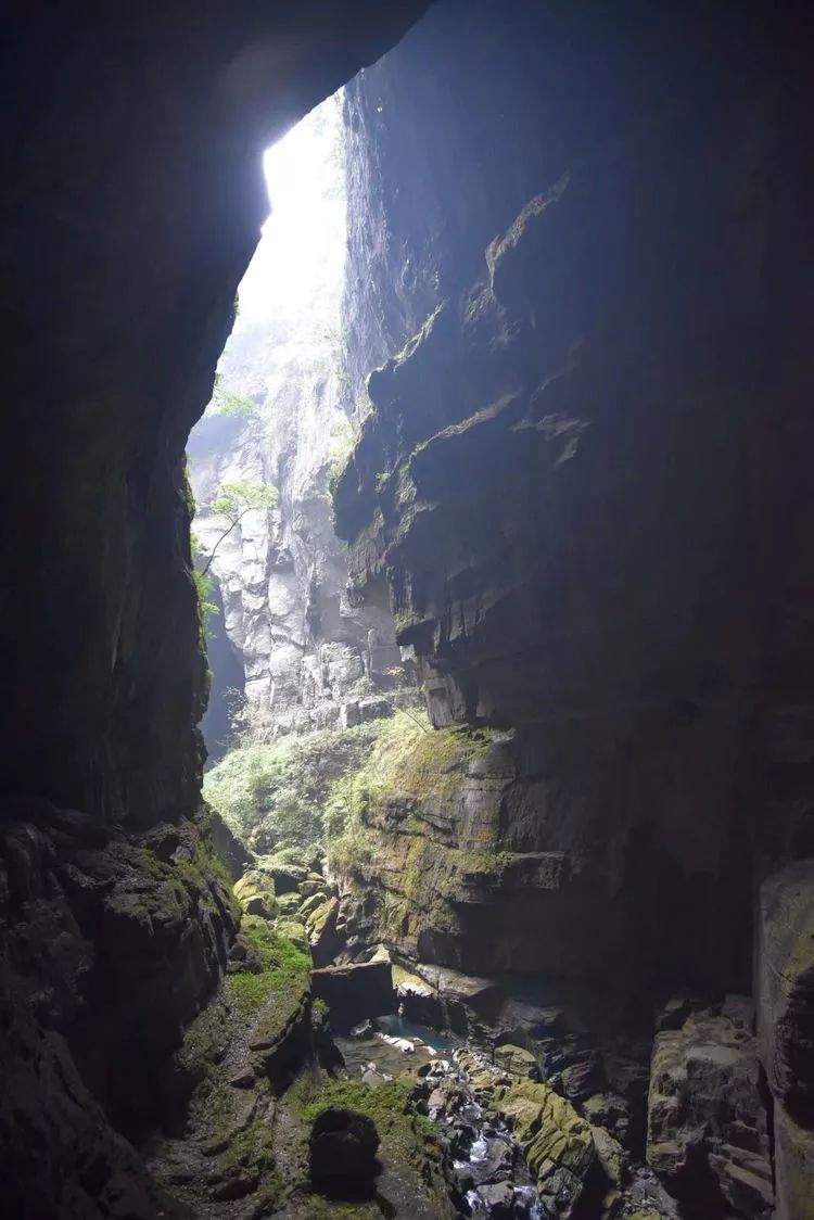 龙山县瓦房乡有多少人口_龙山县洛塔乡列坝村(2)