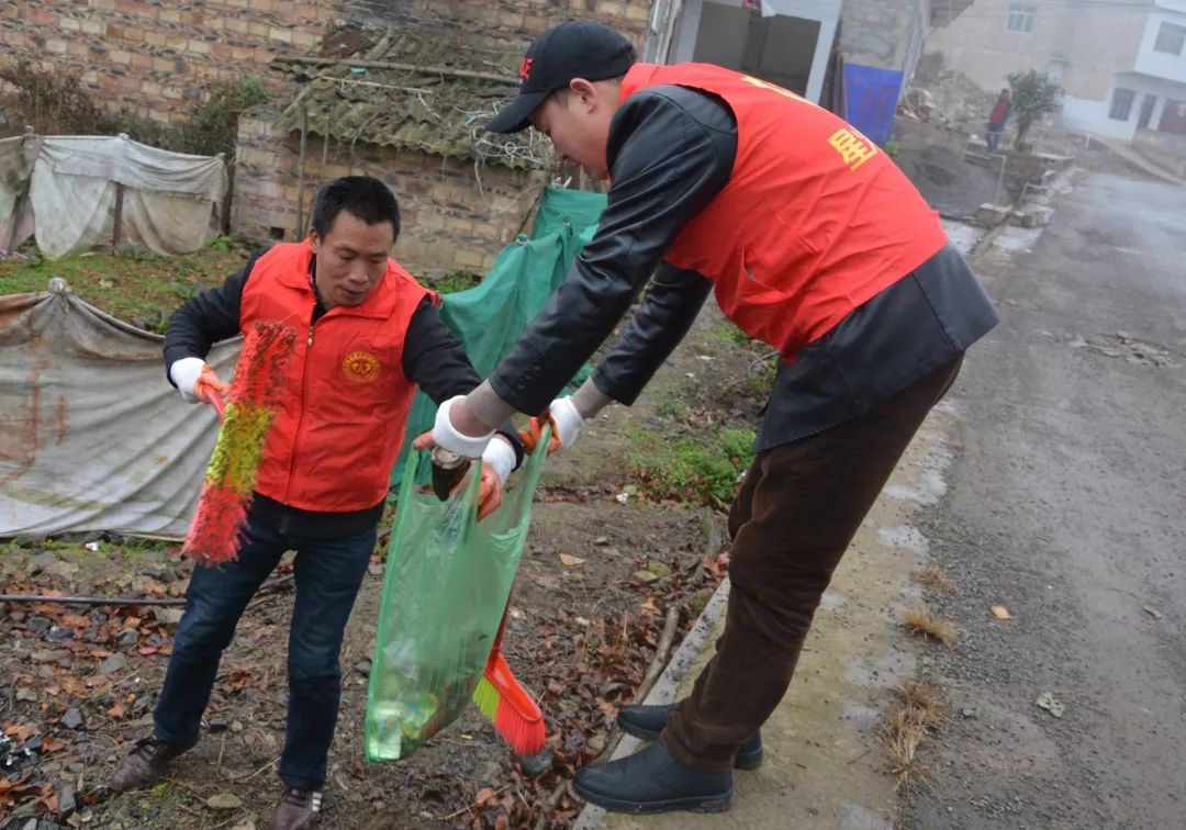 织金县猫场镇人口_织金县龙场镇图片