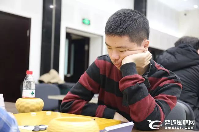 棋圣战资格赛李钦诚速胜唐韦星寇政岩淘汰周睿羊