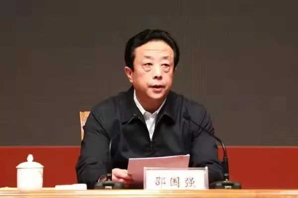 我市召开全市领导干部大会宣布省委关于佳木斯市委主要负责同志职务