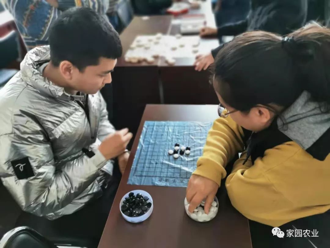 怎么样玩象棋才很厉害 4fe47792a7ae4b7abaf7cb96374c567d.jpeg