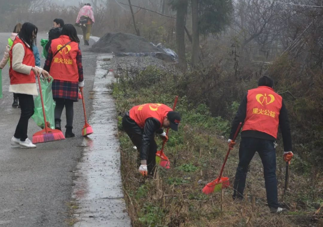 织金县猫场镇人口_织金县龙场镇图片