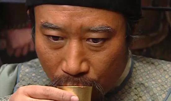 哥哥|李逵被骗喝下毒酒，在死前留下19个字，却道破了宋江的真正嘴脸！