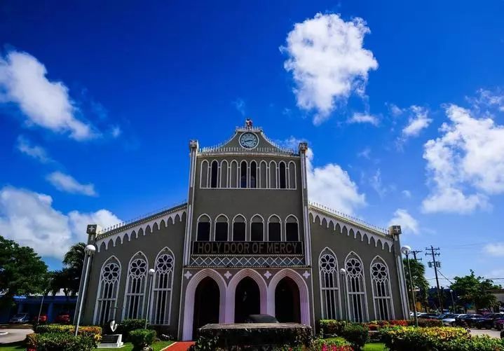 美国唯一对中国免签地,70%新生儿为华人,七色