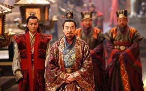 李渊有四个儿子，将他们的名字连起来，暴露了李渊的野心
