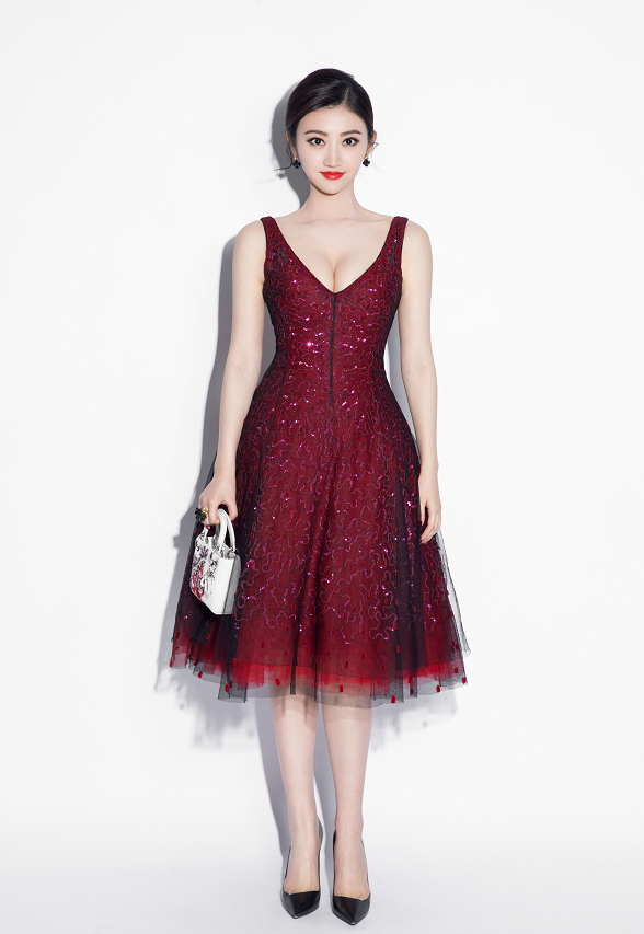 景甜最失败的一次拍照,服装和妆容都选对了,但