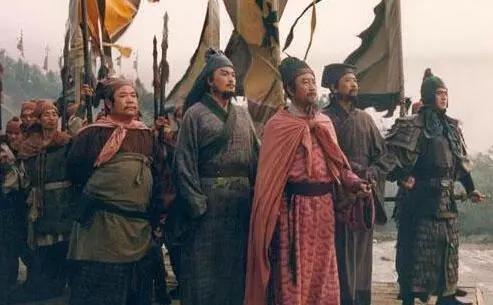 哥哥|李逵被骗喝下毒酒，在死前留下19个字，却道破了宋江的真正嘴脸！