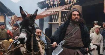 哥哥|李逵被骗喝下毒酒，在死前留下19个字，却道破了宋江的真正嘴脸！