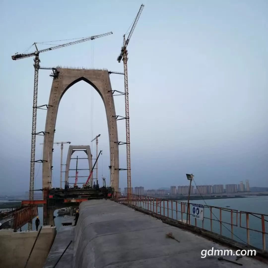 水东湾跨海大桥最新进展!大桥连接路段进度相当快